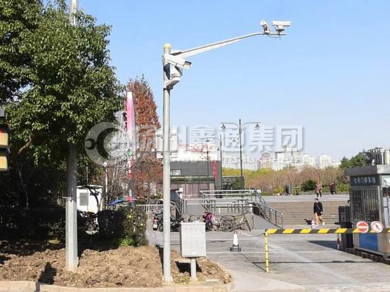 DJG-024，電子警察桿，治安監(jiān)控桿